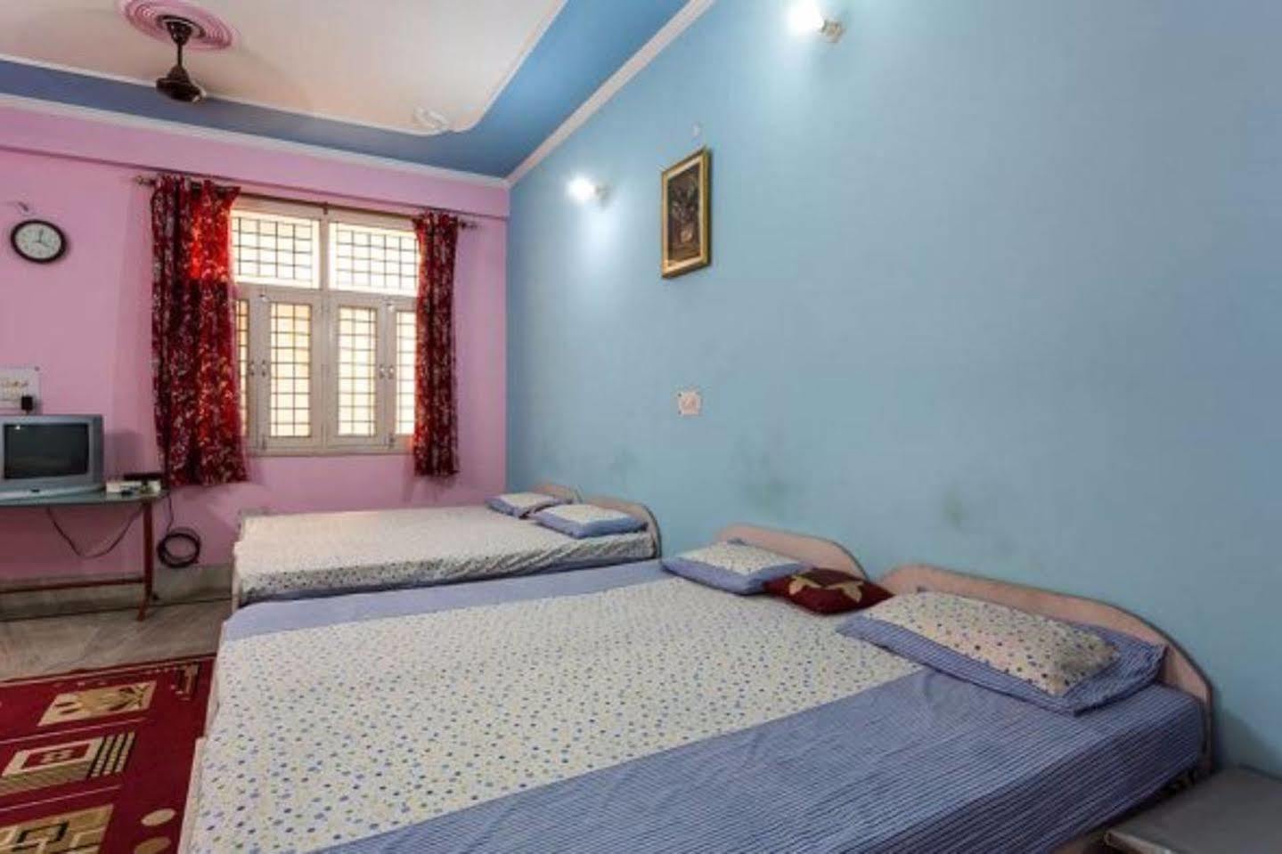 Balaji Guest House - Home Stay Greater Noida Exterior photo